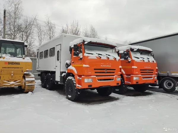 Вахтовый автобус КамАЗ 43118