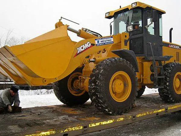 Фронтальный погрузчик XCMG LW300F