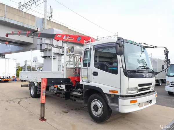 Бортовой грузовик с КМУ ISUZU Forward (F-Series)