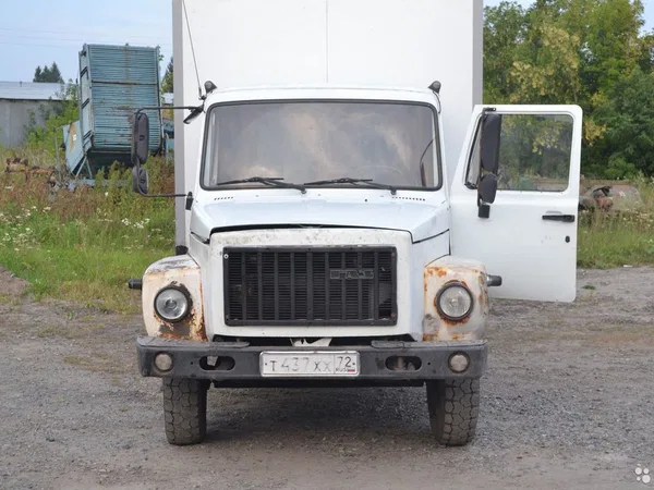 Изотермический грузовик ГАЗ 3309