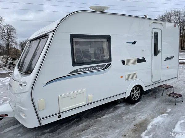 Прицеп-дача (кемпер) Coachman VIP