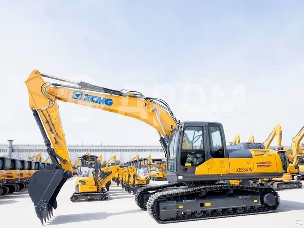 Гусеничный экскаватор XCMG XE225DN