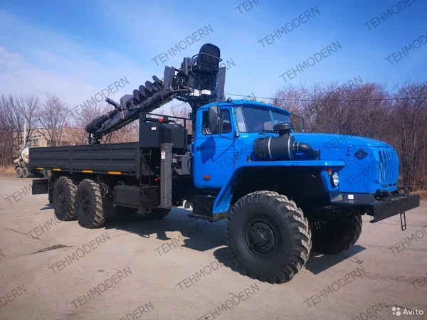 Бортовой грузовик с КМУ УРАЛ 4320-0611-10