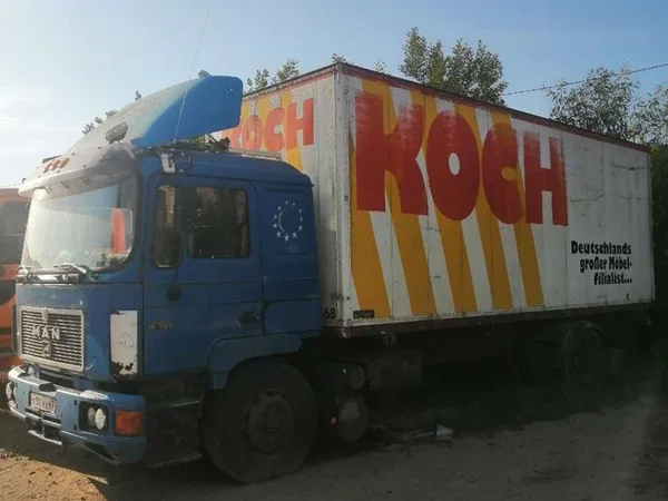 Грузовой фургон MAN 19