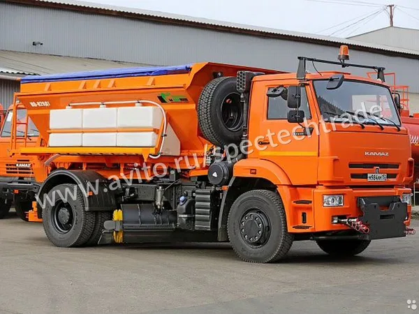 Комбинированная дорожная машина КО-829Д1 на шасси КамАЗ 53605