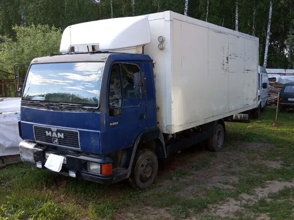 Рефрижератор MAN 8223