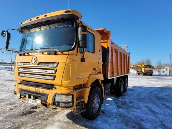 Самосвал SHACMAN (Shaanxi) SX3251DR384