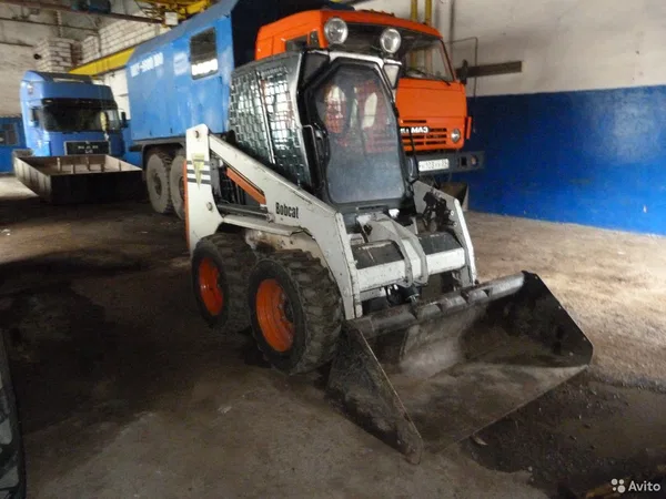 Мини-погрузчик Bobcat 753