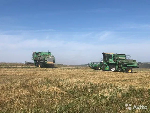 Зерноуборочный комбайн Ростсельмаш ДОН 1500Б