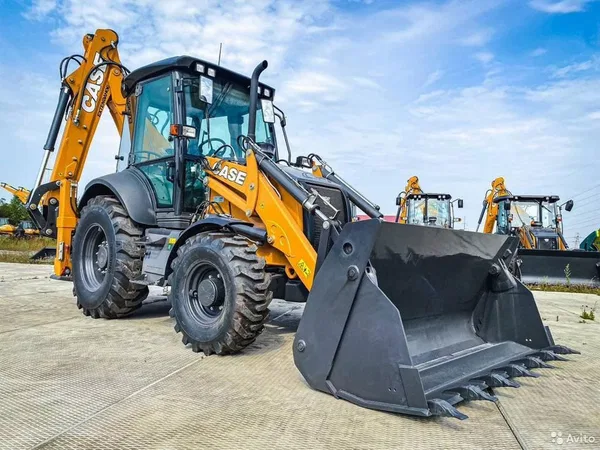 Экскаватор-погрузчик Case 580T