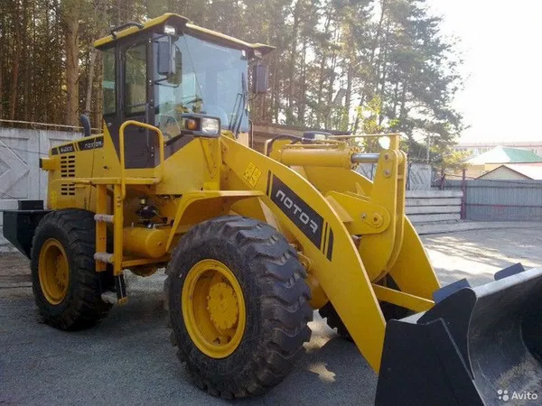 Фронтальный погрузчик Foton Lovol FL935E-II