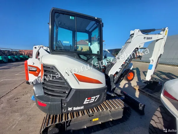 Мини-экскаватор Bobcat E37