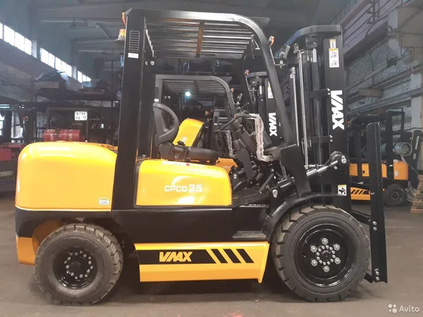 Вилочный погрузчик Vmax CPCD35