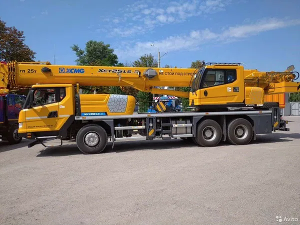 Автокран XCMG XCT25L5 S