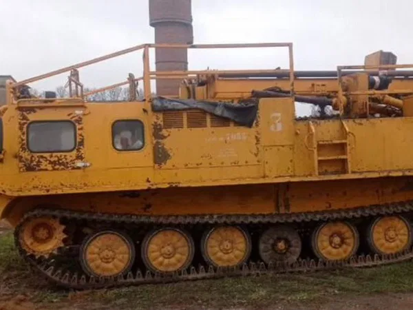 Мобильная буровая установка Геомаш УГБ-797