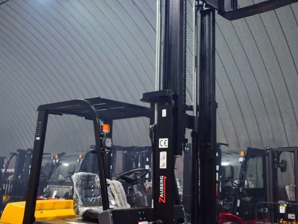 Вилочный погрузчик Zauberg CPCD35-XC5C