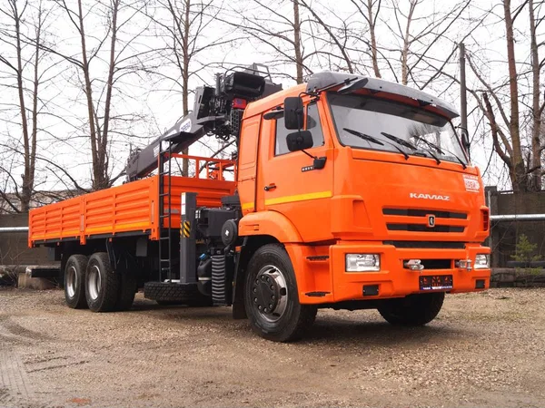 Бортовой грузовик с КМУ КамАЗ 65115