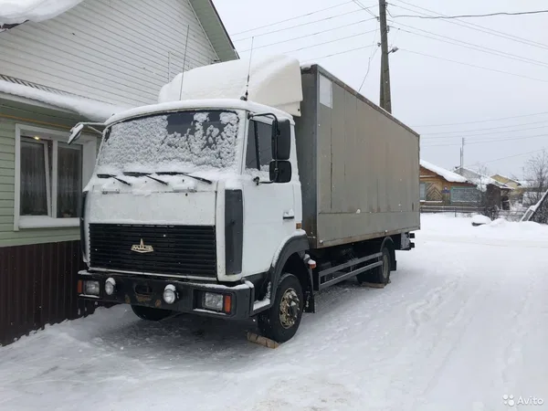Изотермический грузовик МАЗ 4370
