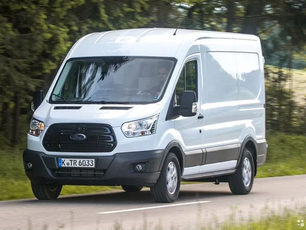 Цельнометаллический фургон Ford Transit