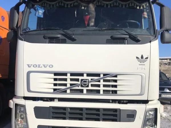 Седельный тягач Volvo FH