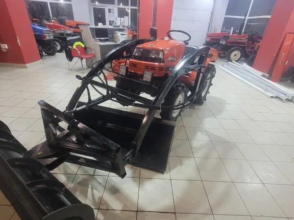 Мини-трактор Kubota Aste A-13