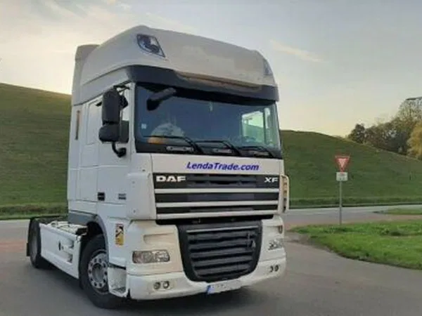 Седельный тягач DAF XF