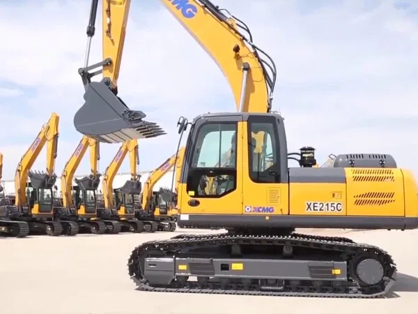 Гусеничный экскаватор XCMG XE215C