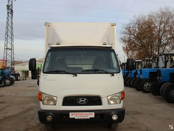Промтоварный фургон Hyundai HD78