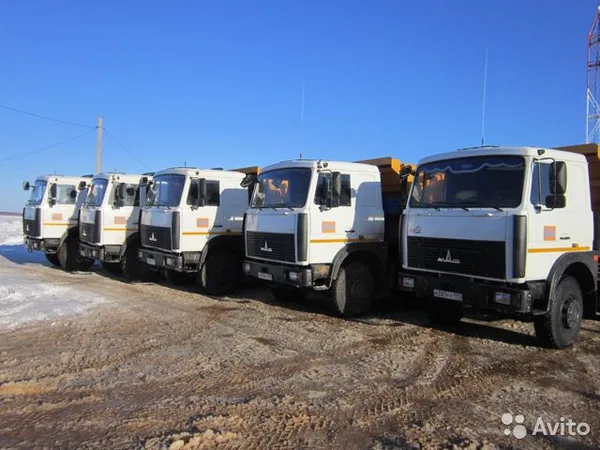 Самосвал МАЗ 551605-280