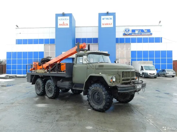 Мобильная буровая установка Бурагрегат УРБ-2А2 на шасси ЗИЛ 131