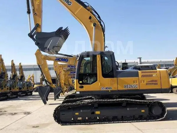 Гусеничный экскаватор XCMG XE265C