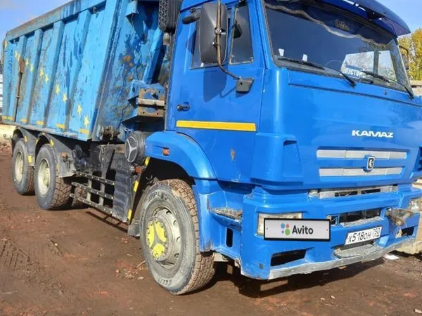 Самосвал КамАЗ 6520-43