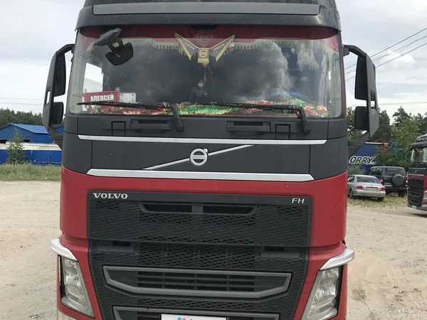Седельный тягач Volvo FH