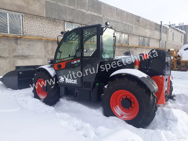 Телескопический погрузчик Bobcat TL35.70 Agri