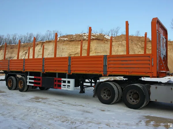 Бортовой полуприцеп AMUR LYR9500JSR