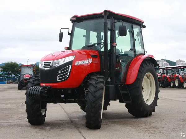 Трактор Branson K78