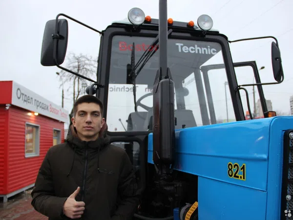 Трактор МТЗ Беларус 82.1