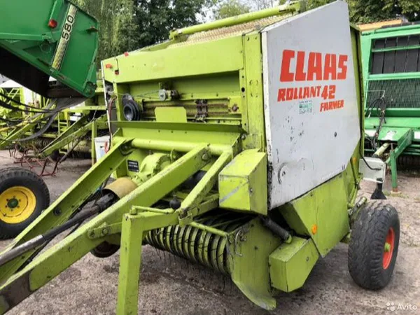 Пресс-подборщик Claas Rollant 42