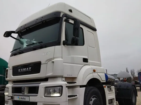 Седельный тягач КамАЗ 5490-023-87(S5) NEO