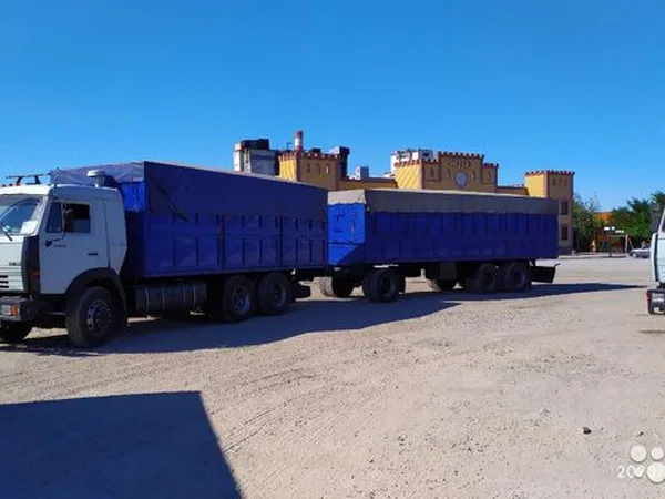 Зерновоз КамАЗ 53215