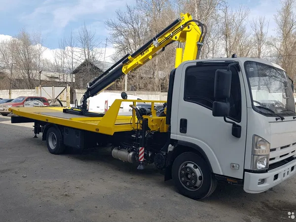 Эвакуатор JAC N80 с КМУ