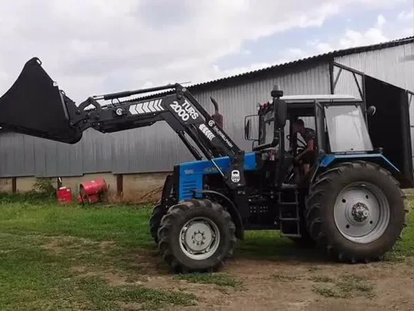 Навесной погрузчик (КУН) Сальсксельмаш TURS-2000