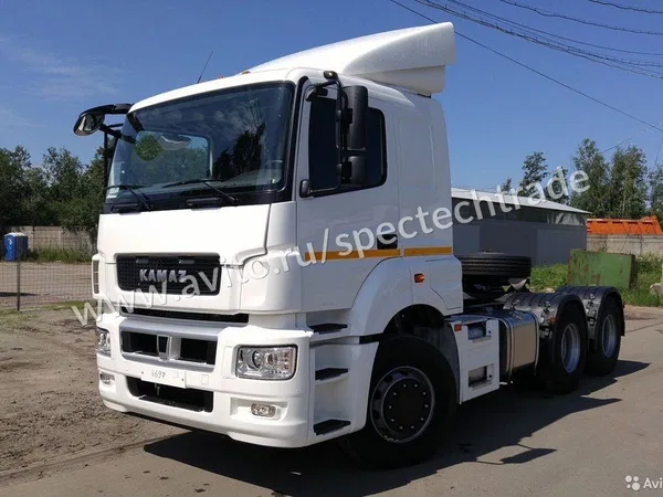 Седельный тягач КамАЗ 65206