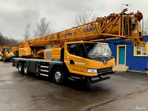Автокран XCMG XCT30 S