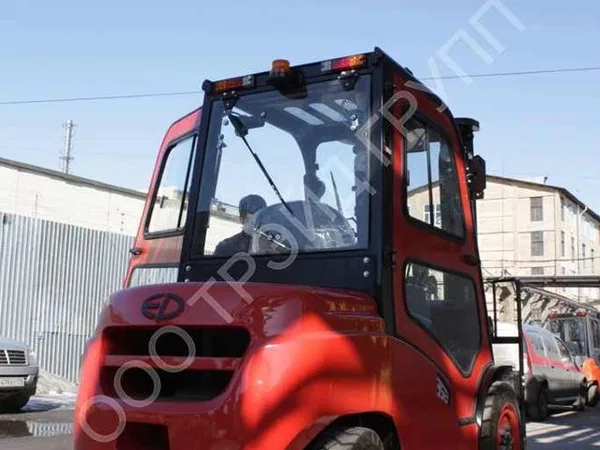 Вилочный погрузчик EP Equipment CPCD35T3
