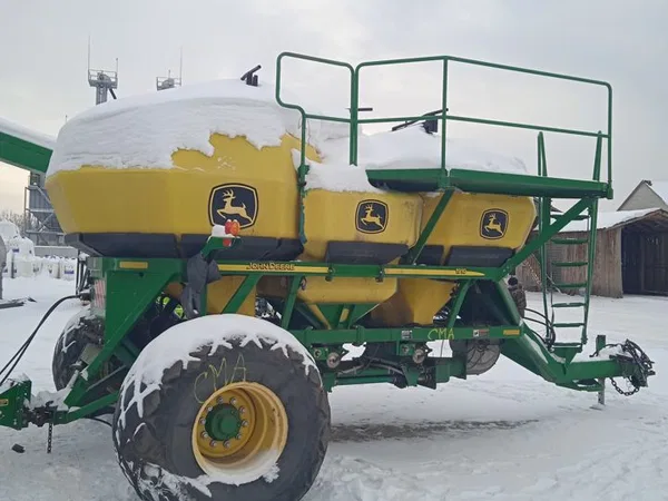 Сеялка John Deere 730