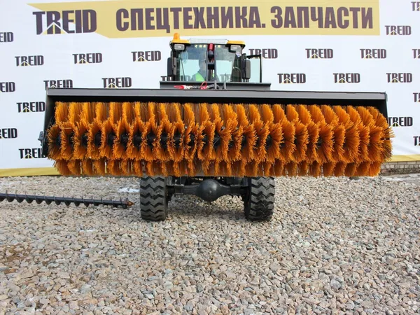 Коммунальная щетка