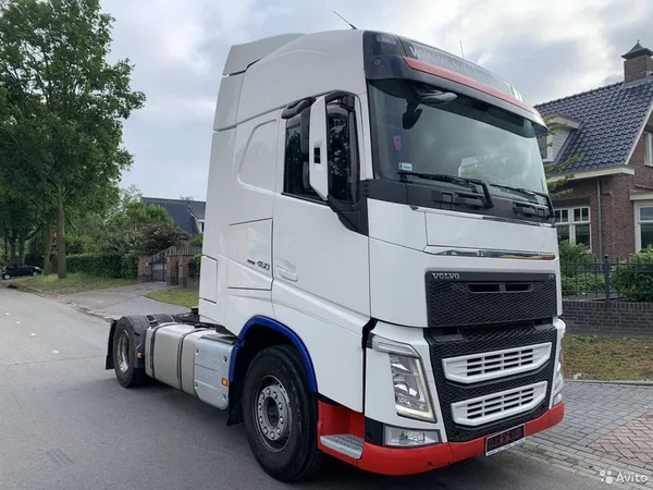Седельный тягач Volvo FH