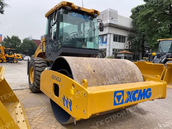 Грунтовый каток XCMG XS143