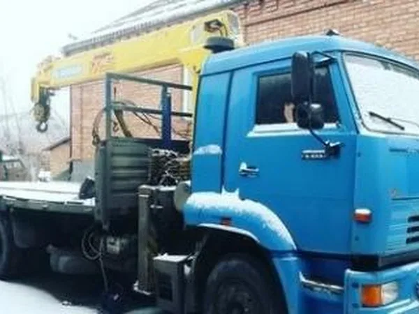 Бортовой грузовик с КМУ КамАЗ
